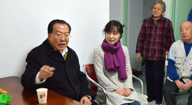 集團領導春節(jié)前慰問在京離退休老同志並走訪看望困難職工（圖）