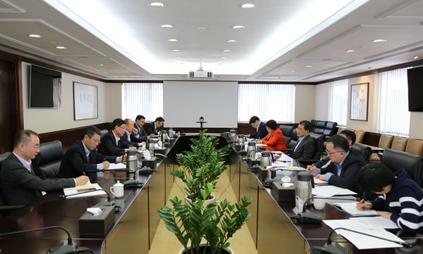 國(guó)務(wù)院國(guó)資委副主任、黨委委員翁傑明調(diào)研中國(guó)旅遊集團(tuán)
